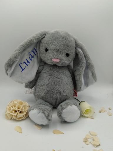 Peluche Petit Lapin Gris Personnalisé – Prénom Brodé sur l’Oreille Peluche Petit Lapin Gris Personnalisé – Prénom Brodé sur l’Oreille