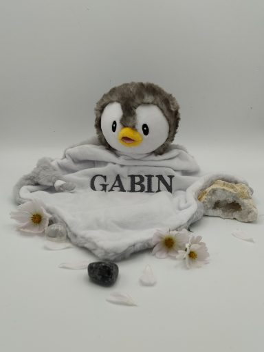 Doudou Pingouin Personnalisé – Prénom Brodé Doudou Pingouin Personnalisé – Prénom Brodé