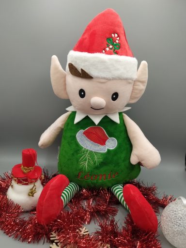 Peluche Elfe Personnalisée – Bonnet de Noël et Prénom Brodés Peluche Elfe Personnalisée – Bonnet de Noël et Prénom Brodés